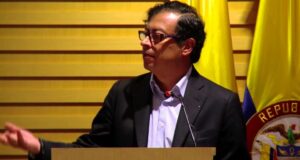 Gustavo Petro Plantea Financiar el Transporte Público a Través de la Factura de la Luz: ¿Una Solución Sostenible? Gustavo Petro Plantea Financiar el Transporte Público a Través de la Factura de la Luz: ¿Una Solución Sostenible?