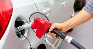 La gasolina HOY aumenta 600 pesos y acumula incremento de más de 3.000 pesos La gasolina aumenta 600 pesos y acumula incremento de más de 3.000 pesos