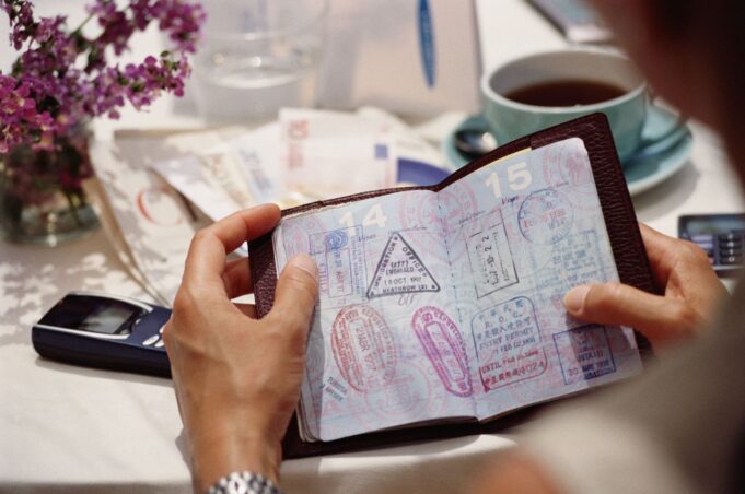 Flexibilización de requisitos en Estados Unidos: Exención de entrevista para obtener la visa en ciertos casos Destinos mundiales sin visa para los viajeros colombianos