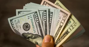 Inicia Julio con caída en el precio del dolar en Colombia Inicia Julio con caída en el precio del dolar en Colombia