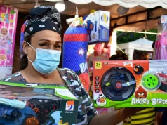 Mesa de Empleabilidad del Gobierno beneficiará a más de 36,000 Vendedores Informales en la Guajira Mesa de Empleabilidad del Gobierno beneficiará a más de 36,000 Vendedores Informales en la Guajira