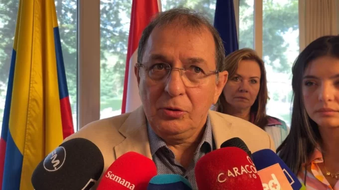 Presidente Petro busca apoyo financiero en Bélgica para el ELN. Presidente Petro busca apoyo financiero en Bélgica para el ELN.