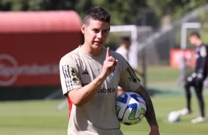 James Rodríguez exhibe su destreza en la sesión de entrenamiento con Sao Paulo James Rodríguez exhibe su destreza en la sesión de entrenamiento con Sao Paulo