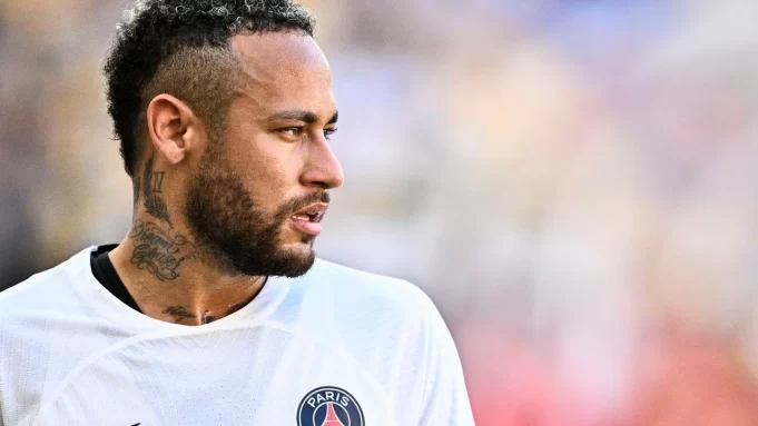 Neymar Abandona el PSG y Firma un Lucrativo Contrato Fuera de Europa Neymar Abandona el PSG y Firma un Lucrativo Contrato Fuera de Europa