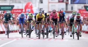 Jornada Tranquila pero Tensa en la Vuelta a España 2023 Jornada Tranquila pero Tensa en la Vuelta a España 2023