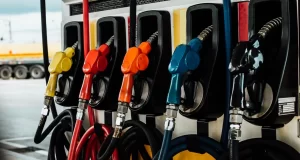 Colombia: Aumento en el Precio de la Gasolina por Mejora en Calidad y Compromiso Ambiental "Colombia: Aumento en el Precio de la Gasolina por Mejora en Calidad y Compromiso Ambiental"