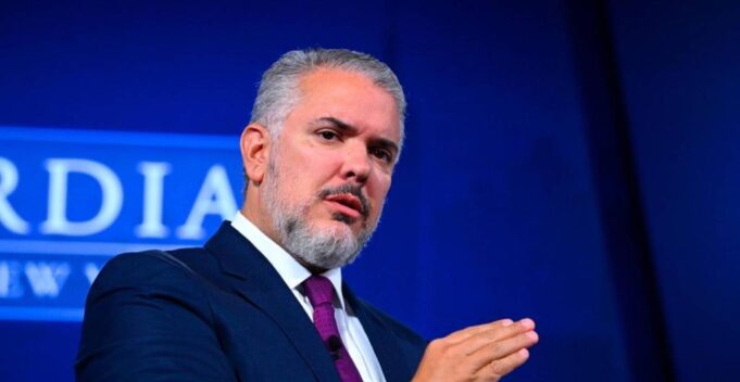 Duelo de Propuestas entre Duque y Petro por el Futuro Constitucional Duelo de Propuestas entre Duque y Petro por el Futuro Constitucional