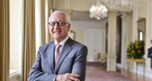 Controversia por Modificación de la UPC: Competencias y Reforma del Sistema de Salud Alfonso Jaramillo, ministro de Salud