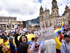 Marchas Ciudadanas en Colombia: Expresión Masiva de Descontento hacia el Gobierno de Gustavo Petro Marchas Ciudadanas en Colombia: Expresión Masiva de Descontento hacia el Gobierno de Gustavo Petro