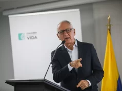 Implementado el Giro Directo de Recursos del Estado a EPS por el Gobierno de Gustavo Petro Decreto 489 de 2024 firmado por el ministro de Salud, Guillermo Alfonso Jaramillo, y el de Hacienda, Ricardo Bonilla.