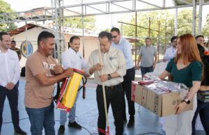 Gobernación de Norte de Santander entrega insumos a familias del Catatumbo dentro del programa RenHacemosCatatumbo
