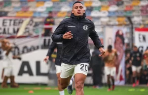 Álex Valera sufre desgarro y estará fuera hasta dos semanas: apunta a regresar ante Melgar Álex Valera sufre desgarro y estará fuera hasta dos semanas: apunta a regresar ante Melgar