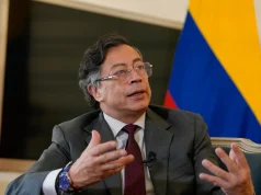 Gustavo Petro aumenta presión sobre el Banco de la República y anticipa posible incremento de tasas “suicidas” Gustavo Petro aumenta presión sobre el Banco de la República y anticipa posible incremento de tasas “suicidas”