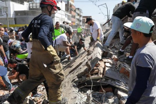 Terremoto en Colombia deja una tragedia sin precedentes: cientos de muertos y miles de damnificados Terremoto en Colombia deja una tragedia sin precedentes: cientos de muertos y miles de damnificados